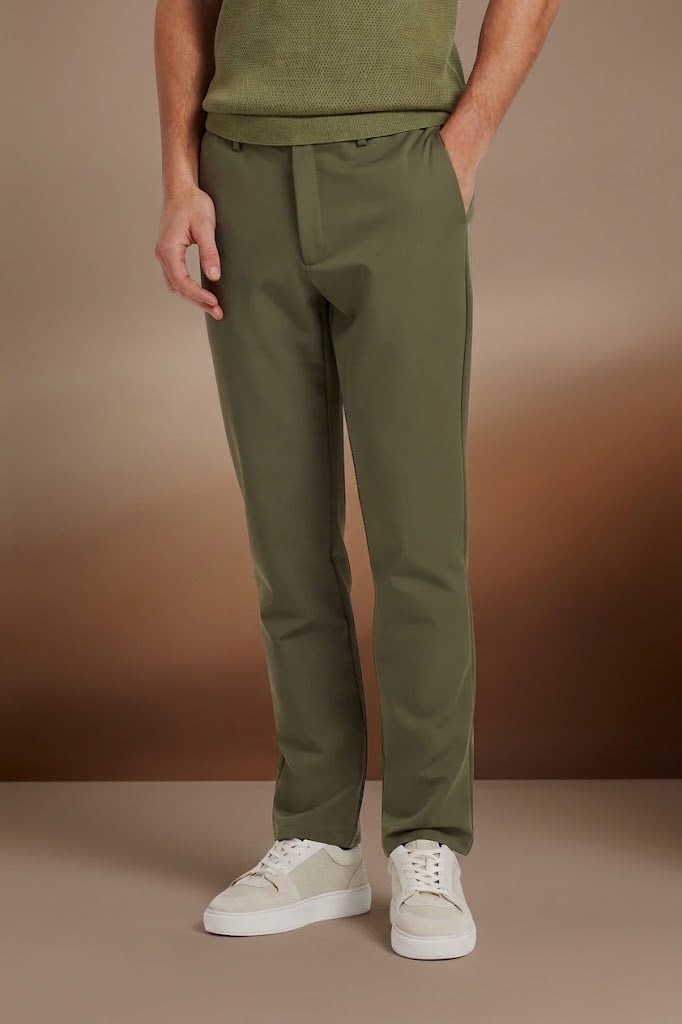 LOS PANTALONES TECNOLÓGICOS